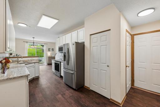 868 Princeton Avenue - Spacious kitchen with many cabinets and new countertops