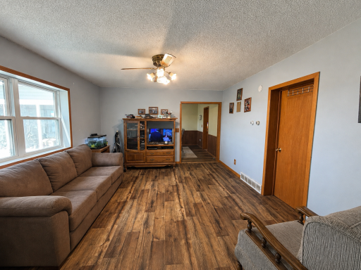 20696 340th Street, Clarissa, MN 56440