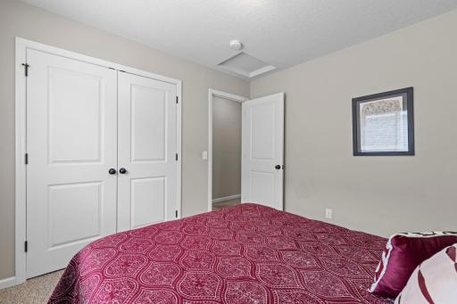 9260 26th Street NE, Saint Michael, MN 55376