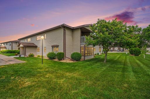 210 Sargent Drive, 101, Red Wing, MN 55066