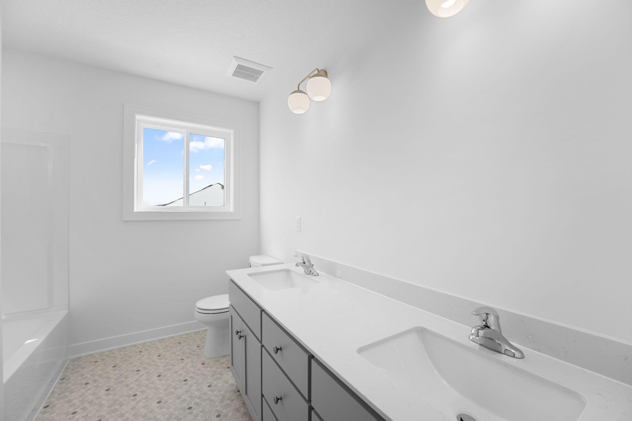 OneTenTen Homes Madison Model - Photo of Similar Home