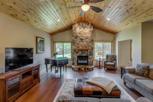 5698 Kander Court, Nisswa, MN 56468