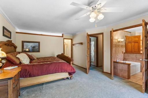 12431 Flintwood Street NW, Coon Rapids, MN 55448
