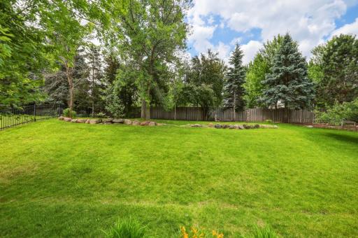 17993_89th_Pl_N_Maple_Grove_MN_55369_USA_041.jpg