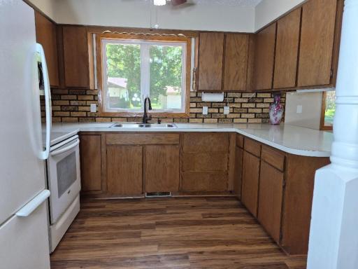 302 Sunrise Lane, Marshall, MN 56258