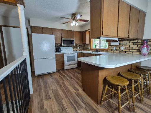 302 Sunrise Lane, Marshall, MN 56258