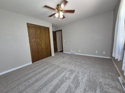 302 Sunrise Lane, Marshall, MN 56258