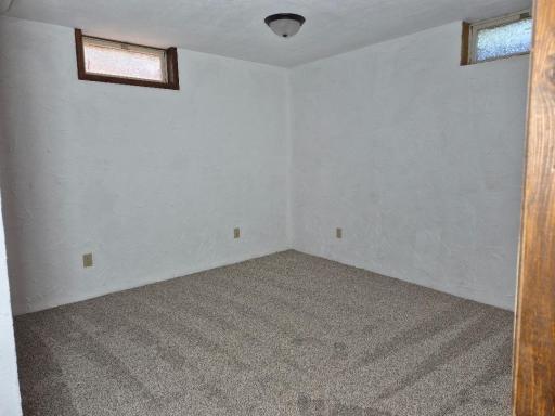 302 Sunrise Lane, Marshall, MN 56258