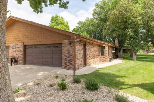2211 Baihly Court SW, Rochester, MN 55902