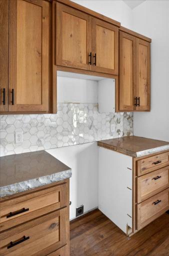 Choose from a variety of colors, cabinets, trims, etc. All photos are from a similar model home.