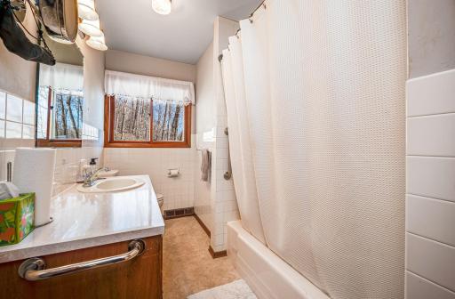 48050 Belgrade Township 193 St Peter MN-33.jpg