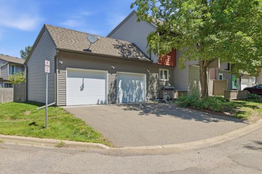 Set apart by its end-unit location, private yard, and three-level design, this townhome delivers the best of low-maintenance living without sacrificing the feel of a single-family home. A rare opportunity you won't want to miss.
