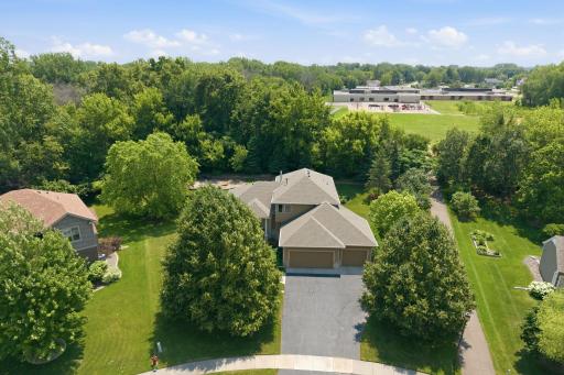 1668 Lakeland Circle, Hugo, MN 55038