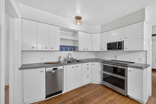 2304 6th Street, White Bear Lake, MN 55110