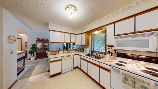 1845 Greenwood Drive, Albert Lea, MN 56007