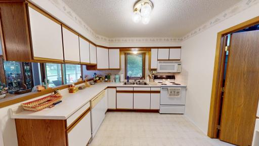 1845 Greenwood Drive, Albert Lea, MN 56007