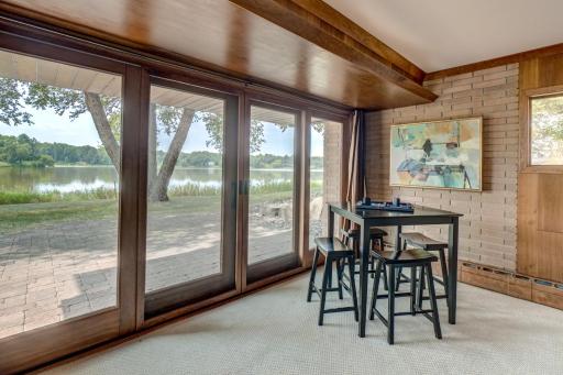 19 Dove Lane, North Oaks, MN 55127