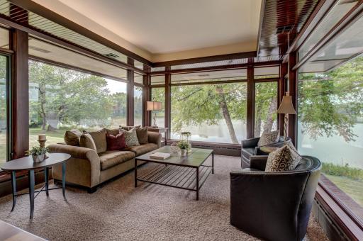 19 Dove Lane, North Oaks, MN 55127