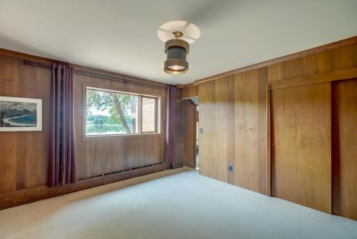 19 Dove Lane, North Oaks, MN 55127
