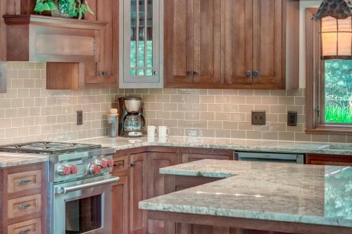 19 Dove Lane, North Oaks, MN 55127