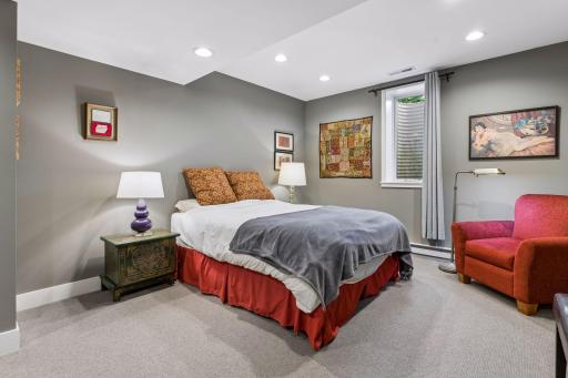 2512 Huntington Avenue, Minneapolis, MN 55416