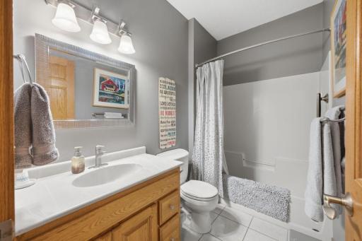 1124 Garden Brook Drive, Sauk Rapids, MN 56379