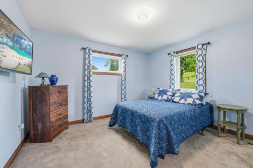 1402 Brophy Park Road NW, Alexandria, MN 56308