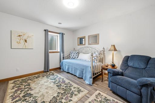 1402 Brophy Park Road NW, Alexandria, MN 56308