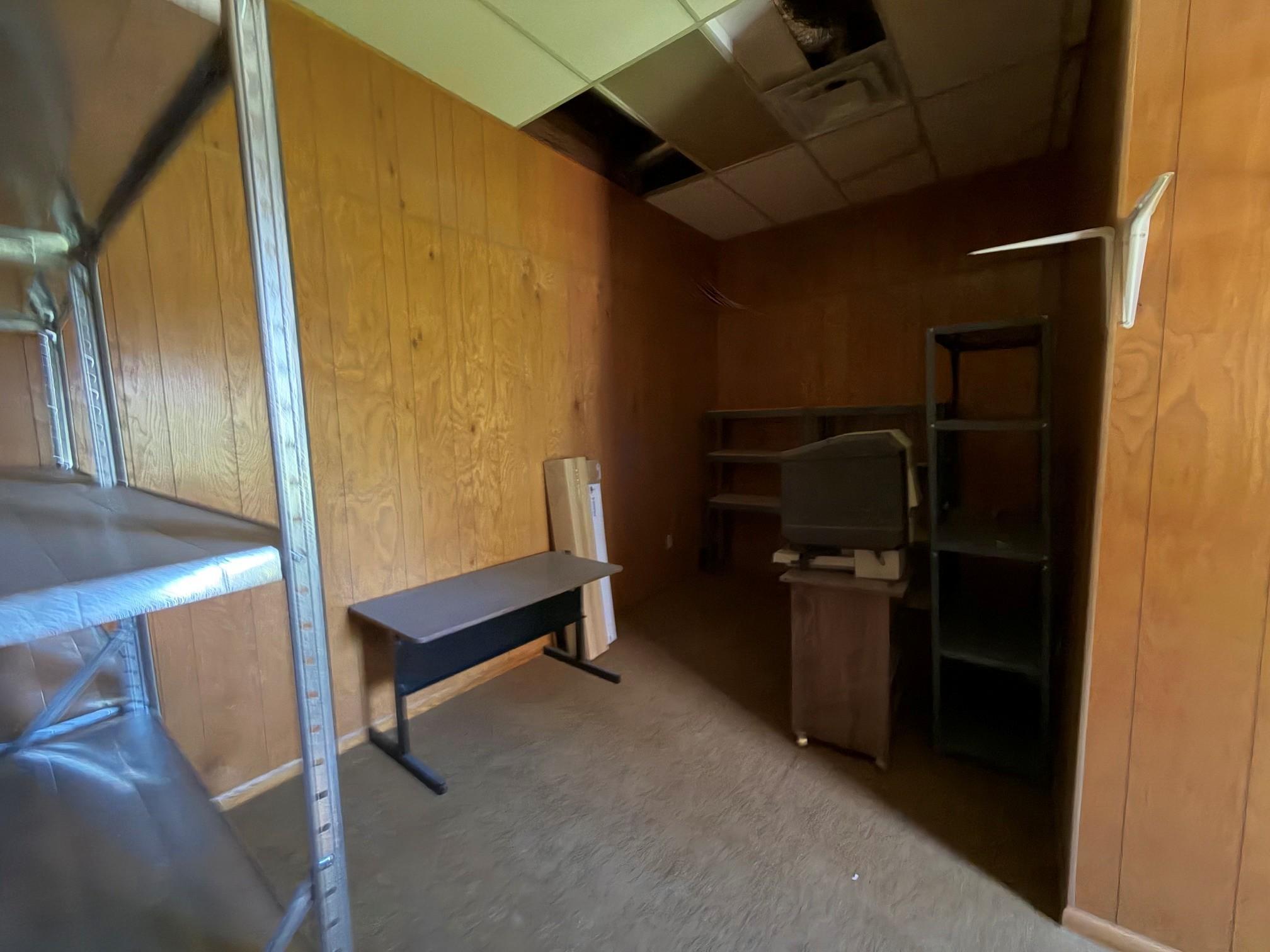 Interior 5.jpg