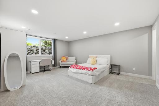 4186 Furnberg Place S, Fargo, ND 58104