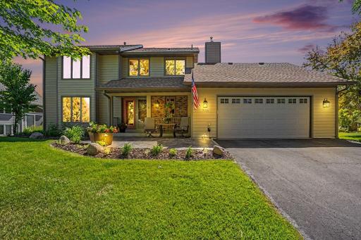 This home is conveniently located near top-rated schools, parks, trails, and shopping offering the best of Eden Prairie living!