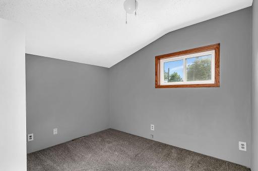 20 2nd Avenue SE, Saint Joseph, MN 56374