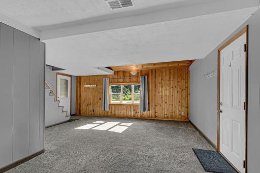 20 2nd Avenue SE, Saint Joseph, MN 56374