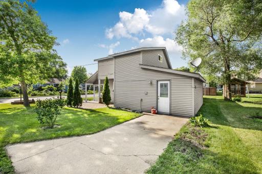 20 2nd Avenue SE, Saint Joseph, MN 56374