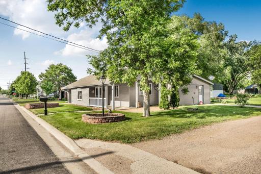 20 2nd Avenue SE, Saint Joseph, MN 56374