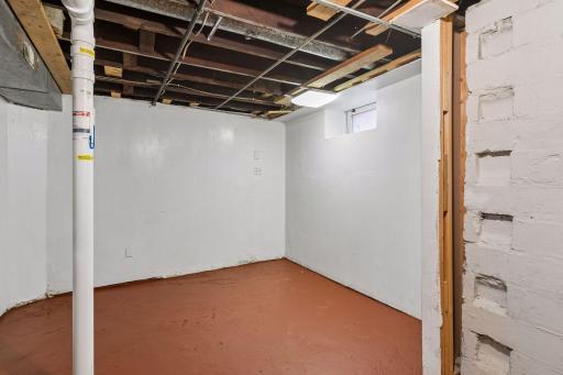 Good storage area and installed radon system