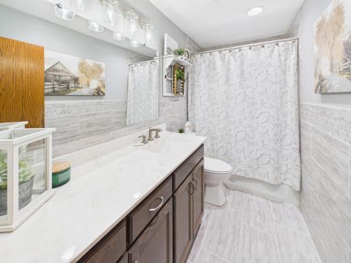 1032 38th Avenue N, Saint Cloud, MN 56303