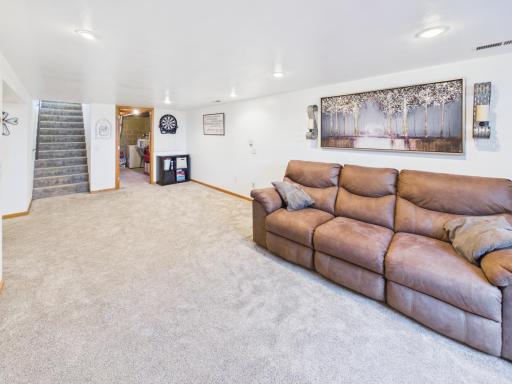 1032 38th Avenue N, Saint Cloud, MN 56303