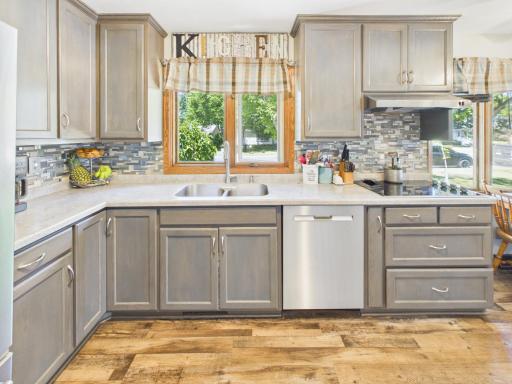 1032 38th Avenue N, Saint Cloud, MN 56303