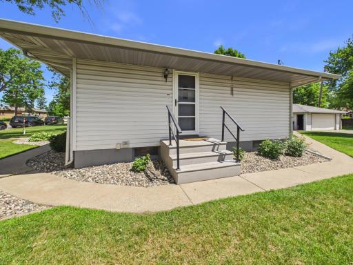 1032 38th Avenue N, Saint Cloud, MN 56303