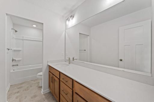 15742 Granada Avenue N, Hugo, MN 55038