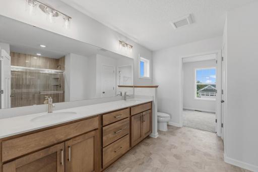 15742 Granada Avenue N, Hugo, MN 55038