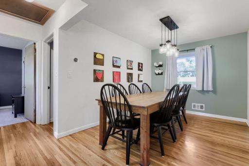 3808 Howard Ave - MLS Sized - 013 - 13 Dining Room.jpg