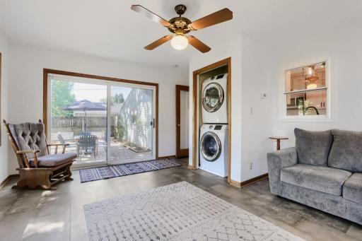 3808 Howard Ave - MLS Sized - 010 - 10 Living Room.jpg