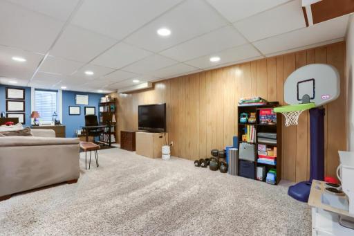3808 Howard Ave - MLS Sized - 014 - 14 Office.jpg