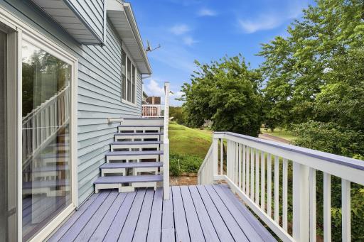 12-web-or-mls-4301_144th_St_Savage_MN_011 (2).jpg