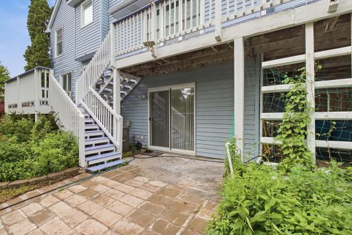 9-web-or-mls-4301_144th_St_Savage_MN_008 (2).jpg