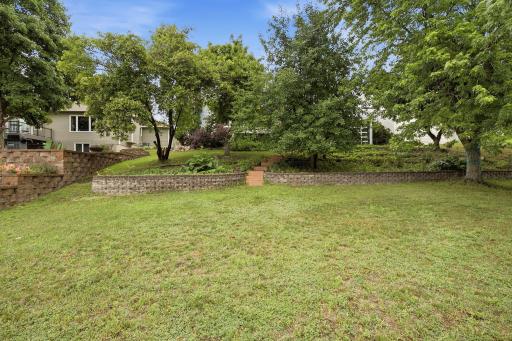 18-web-or-mls-4301_144th_St_Savage_MN_017.jpg