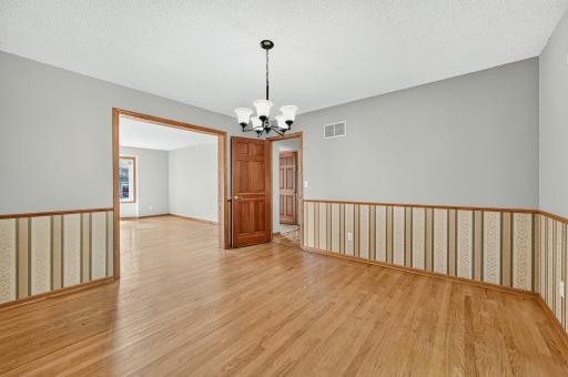 1321 Woodland Drive SW, Rochester, MN 55902