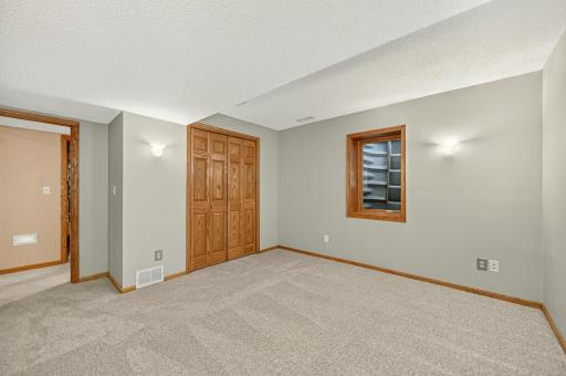 1321 Woodland Drive SW, Rochester, MN 55902